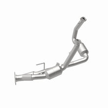 Load image into Gallery viewer, MagnaFlow Conv DF 06-07 Jeep Commander / 05-10 Grand Cherokee 5.7L Y-Pipe Assy (49 State) - Additional View 9