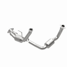 Load image into Gallery viewer, MagnaFlow Conv DF 06-07 Jeep Commander / 05-10 Grand Cherokee 5.7L Y-Pipe Assy (49 State) - Additional View 14