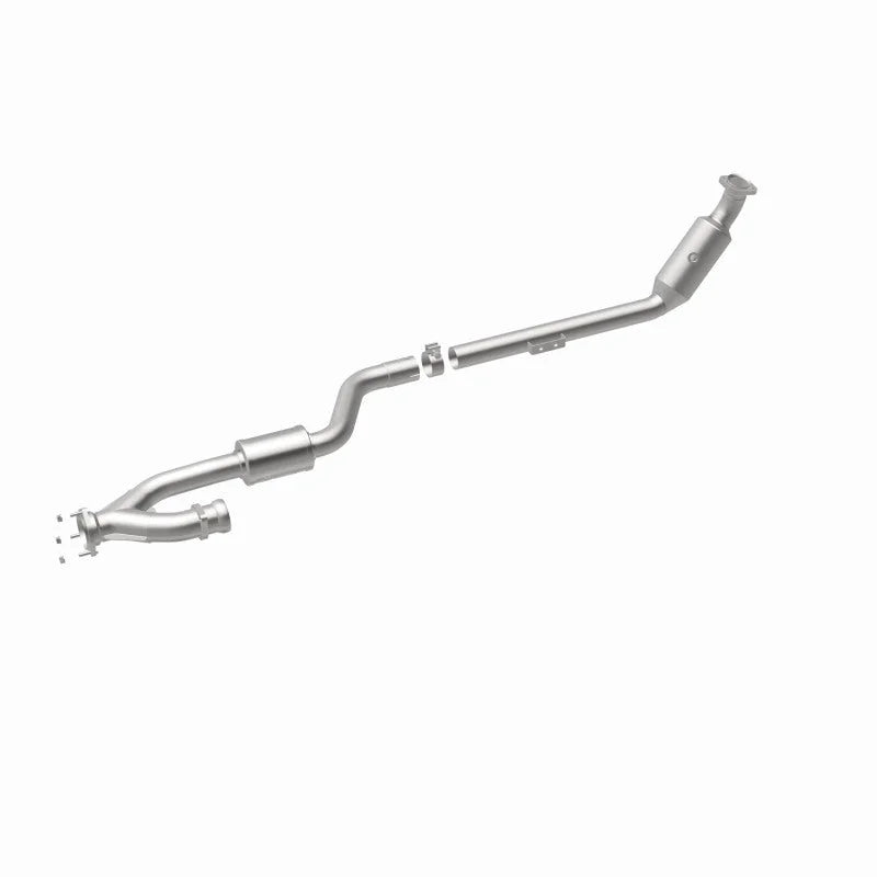 MagnaFlow Conv DF 06-07 Mercedes C230 2.5L Driver Side - Installation View