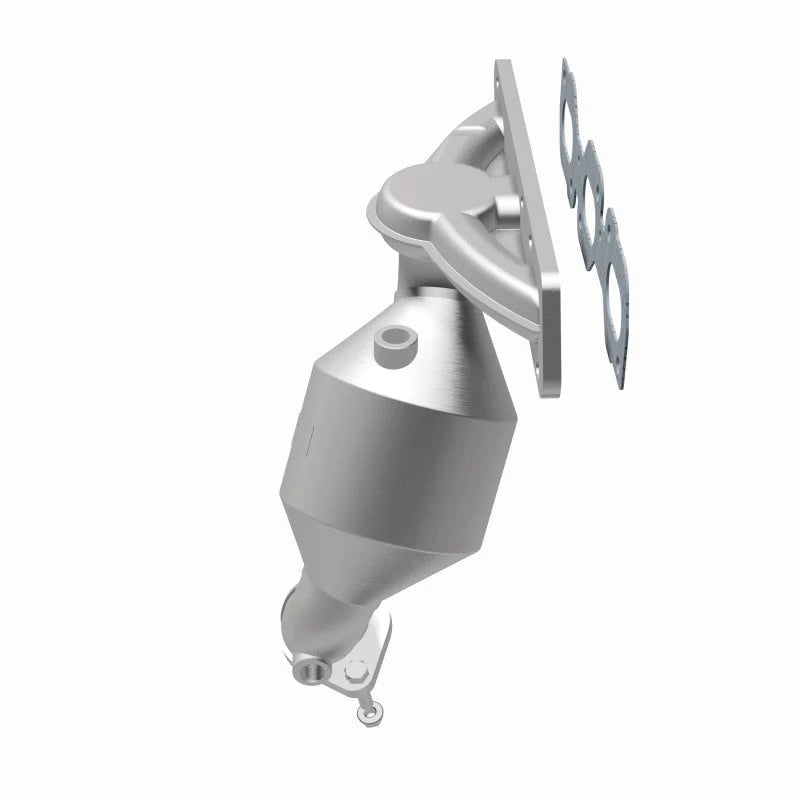 MagnaFlow Conv DF 06-08 Mazda 6 3.0L - Back View