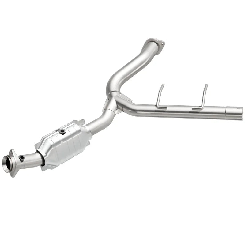 MagnaFlow Conv DF 06-09 Ford Expedition / 07-09 Lincoln Navigator/Navigator L P/S - Side View