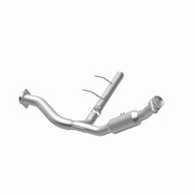 Load image into Gallery viewer, MagnaFlow Conv DF 06-09 Ford Expedition / 07-09 Lincoln Navigator/Navigator L P/S - Additional View 9