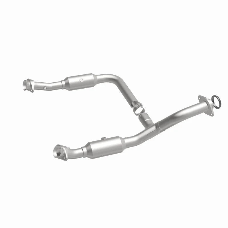 MagnaFlow Conv DF 06-09 Ford Explorer / 06-10 Mercury Mountaineer 4.6L Y-Pipe Assembly (49 State) - Side View