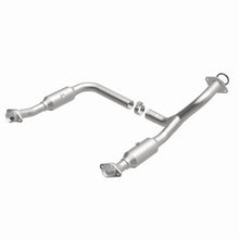 Load image into Gallery viewer, MagnaFlow Conv DF 06-09 Ford Explorer / 06-10 Mercury Mountaineer 4.6L Y-Pipe Assembly (49 State) - Additional View 12