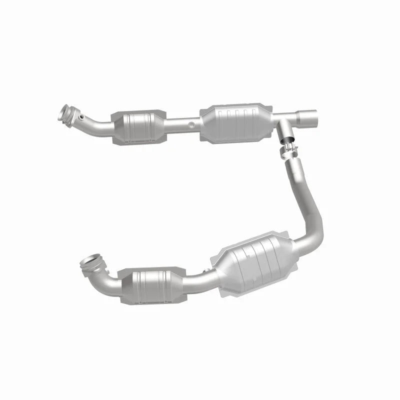 MagnaFlow Conv DF 06 Ford E350 Van 5.4L - Back View
