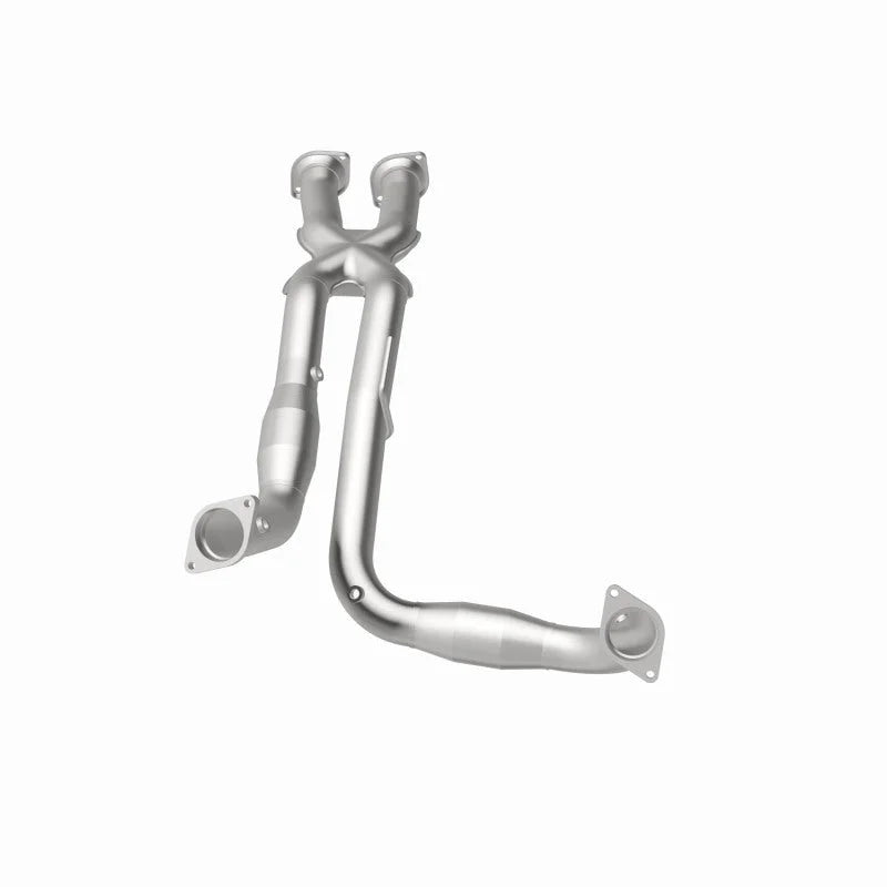 MagnaFlow Conv DF 06- Jeep SRT-8 6.1L - Installation View