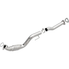 Load image into Gallery viewer, MagnaFlow Conv DF 07-08 Express 2500 4.8L Passenger Side - Side View