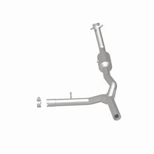 Load image into Gallery viewer, MagnaFlow Conv DF 07-08 Ford F-150 Pickup 5.4L P/S / 12/06-08 Lincoln Truck Mark LT 5.4L P/S - Additional View 11