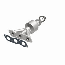 Load image into Gallery viewer, MagnaFlow Conv DF 07-09 Mitsu Outlander 3.0L - Back View