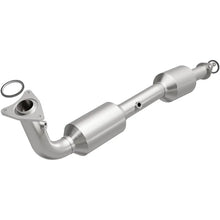 Load image into Gallery viewer, MagnaFlow Conv DF 07-09 Toyota Tundra/Sequoia V8 4.7L - Main Product View