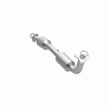 Load image into Gallery viewer, MagnaFlow Conv DF 07-09 Toyota Tundra/Sequoia V8 4.7L - Back View