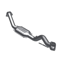 Load image into Gallery viewer, MagnaFlow Conv DF 07 Trailb/Envoy 4.2L und OE - Side View