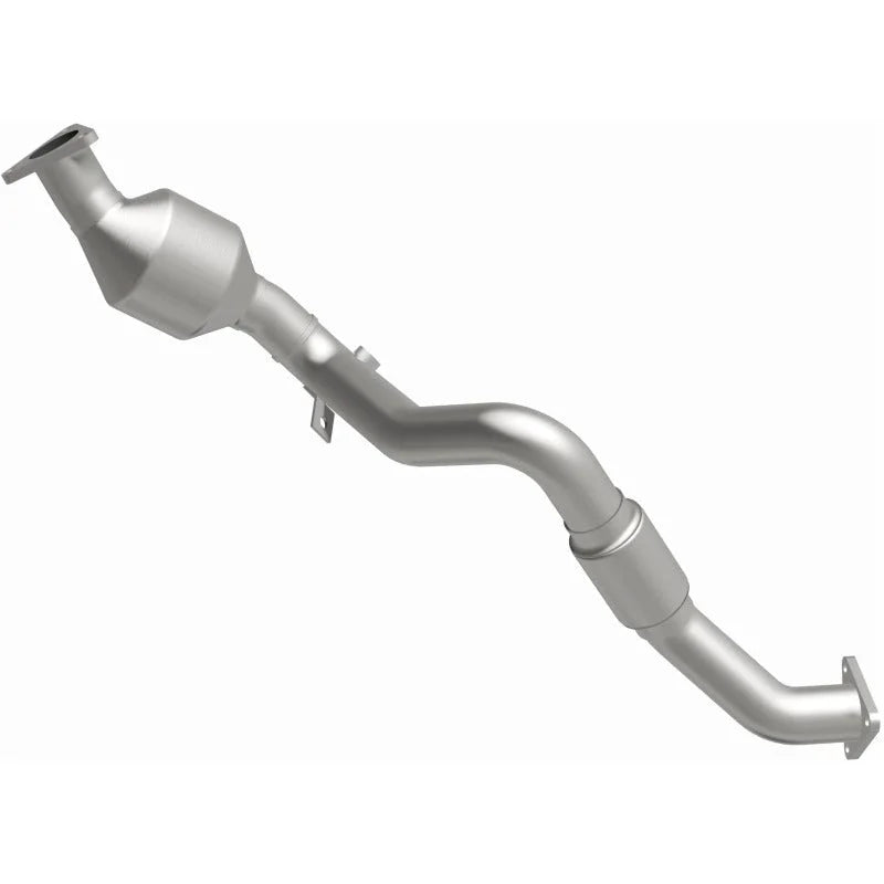 MagnaFlow Conv DF 07 VW Touareg 3.6L Front close - Additional View 6