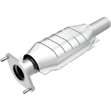 Load image into Gallery viewer, MagnaFlow Conv DF 08-09 Ford Taurus 3.5L - Side View