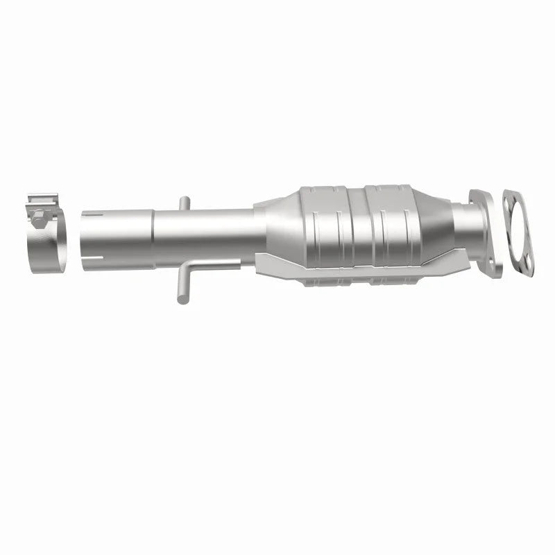 MagnaFlow Conv DF 08 G6 3.5L underbody OEM - Installation View
