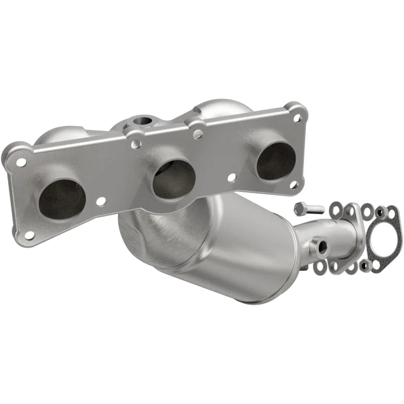 MagnaFlow Conv DF 09-10 528i 3.0L Rear - Side View