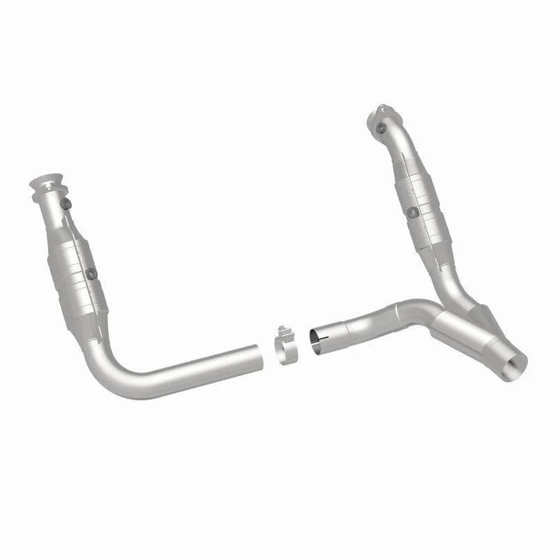 MagnaFlow Conv DF 09-10 Dodge Ram 1500 Pickup Truck 5.7L - Installation View