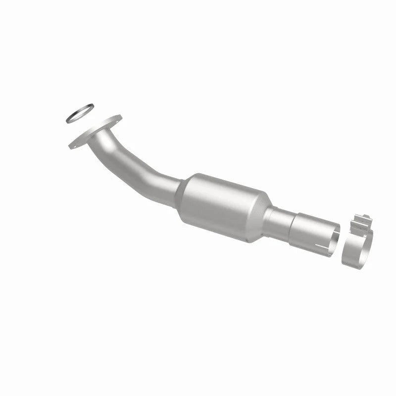 MagnaFlow Conv DF 09-12 Toyota RAV4 2.5 3.5 Underbody - Installation View