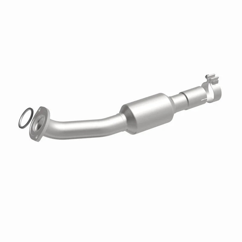 MagnaFlow Conv DF 09-12 Toyota RAV4 2.5 3.5 Underbody - Additional View 5