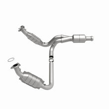 Load image into Gallery viewer, MagnaFlow Conv DF 09-13 Chevy Avalanche 5.3L - Side View