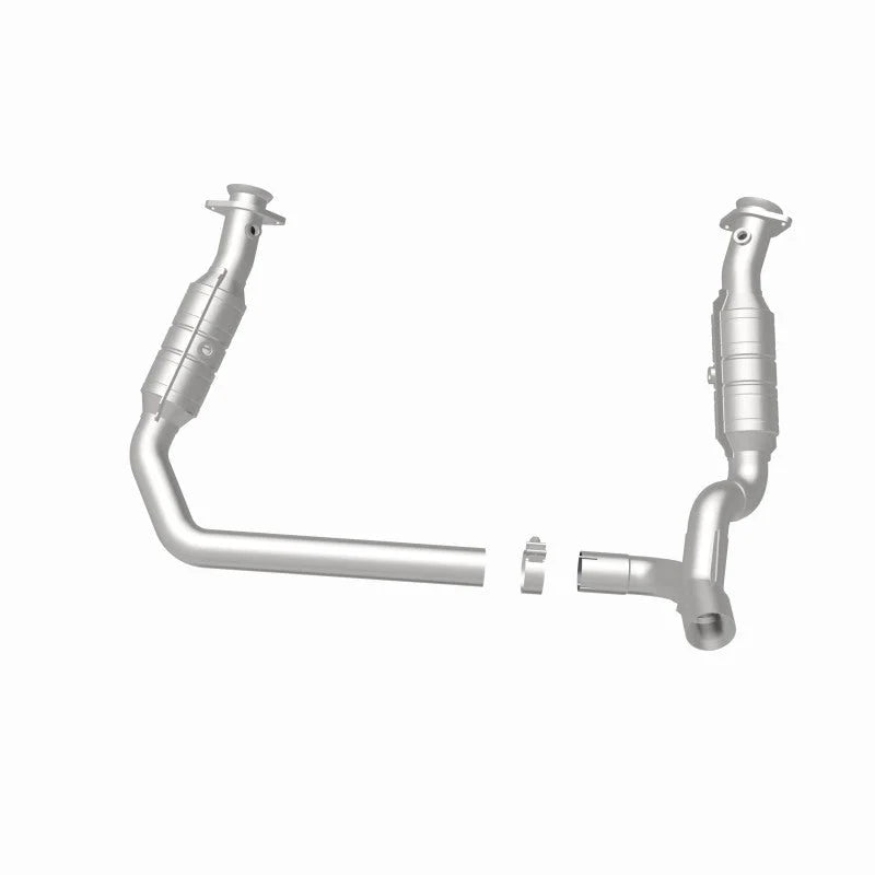MagnaFlow Conv DF 09-13 Dodge Ram 1500 Pickup 4.7L - Installation View