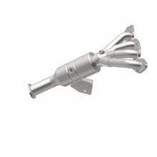 Load image into Gallery viewer, MagnaFlow Conv DF 10-12 Ford Fusion 2.5L - Back View
