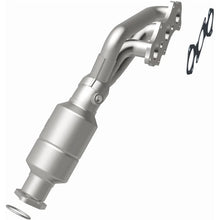 Load image into Gallery viewer, MagnaFlow Conv DF 10-12 Toyota FJ/4Runner 4.0L - Back View