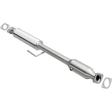 Load image into Gallery viewer, MagnaFlow Conv DF 11-14 Sonata 2.4L Underbody (OEM Grade Federal / EPA Compliant) - Main Product View