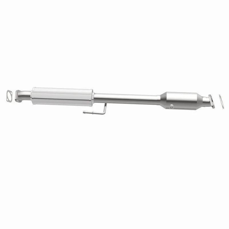 MagnaFlow Conv DF 11-14 Sonata 2.4L Underbody (OEM Grade Federal / EPA Compliant) - Back View