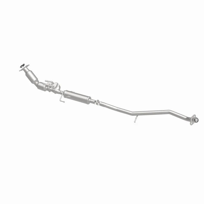 MagnaFlow Conv DF 12-17 Toyota Prius V Base Underbody 1.8L - Installation View