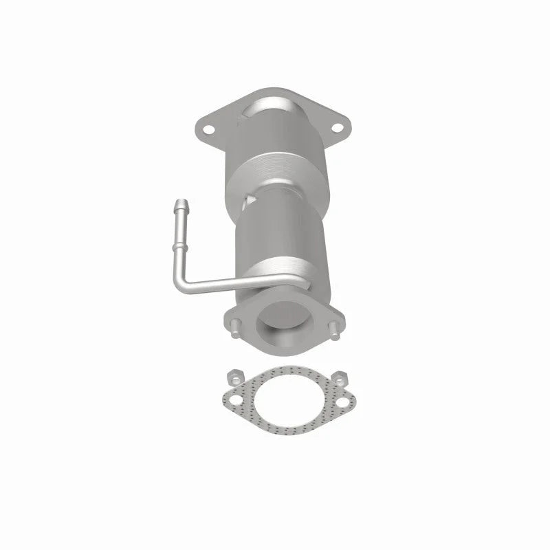 MagnaFlow Conv DF 13-15 Hyundai Veloster 1.6L Underbody - Installation View