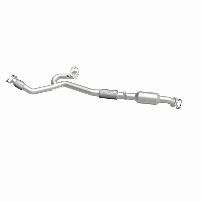MagnaFlow Conv DF 14-15 Buick LaCrosse Premium / Leather V6 3.6L - Side View