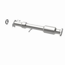 Load image into Gallery viewer, MagnaFlow Conv DF 14-15 Toyota Highlander 3.5L - Additional View 5