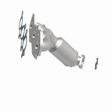 Load image into Gallery viewer, MagnaFlow Conv DF 14-15 Toyota Highlander 3.5L Manifold - Additional View 13