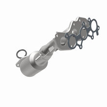 Load image into Gallery viewer, MagnaFlow Conv DF 14-15 Toyota Highlander 3.5L Manifold - Additional View 15