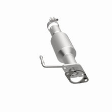 Load image into Gallery viewer, MagnaFlow Conv DF 15-16 Ford Edge 3.5L FWD - Rear - Installation View