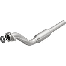 Load image into Gallery viewer, MagnaFlow Conv DF 1996 Buick LeSabre 3.8 - Main Product View