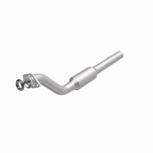 Load image into Gallery viewer, MagnaFlow Conv DF 1996 Buick LeSabre 3.8 - Side View