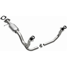 Load image into Gallery viewer, MagnaFlow Conv DF 2000 S10 4.3L 4WD - Additional View 12