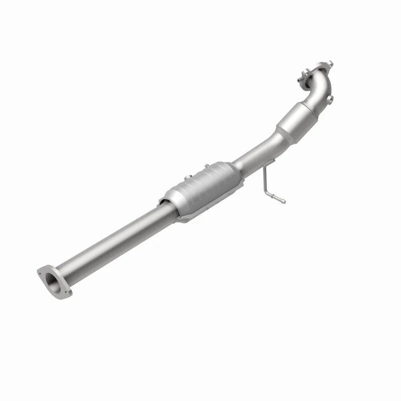 MagnaFlow Conv DF 2001 Volvo V70 X/C 2.4L - Back View