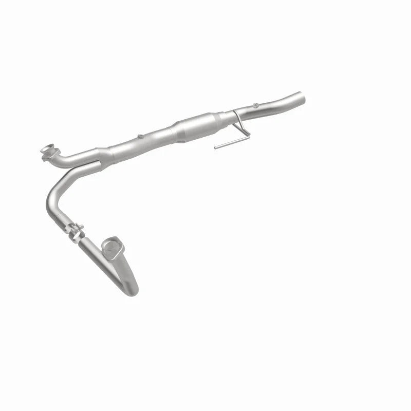 MagnaFlow Conv DF 2002 Dodge Ram 1500 Van 3.9 - Back View