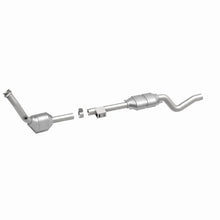 Load image into Gallery viewer, MagnaFlow Conv DF 2003 Mercedes ML320 3.2L - Back View