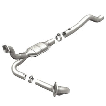 Load image into Gallery viewer, MagnaFlow Conv DF 2003 Ram 1500 5.7 2WD - Main Product View