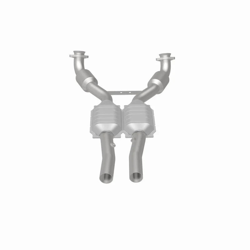MagnaFlow Conv DF 2004 Chevy Corvette 5.7L - Installation View