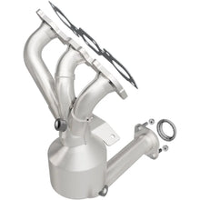 Load image into Gallery viewer, MagnaFlow Conv DF 2006 Ford Fusion 3.0L - Main Product View