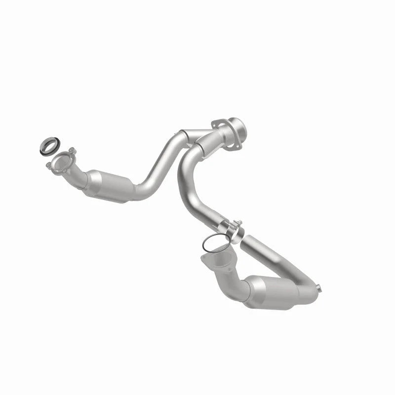 MagnaFlow Conv DF 2007-2008 Cadillac Escalade 6.2L - Side View