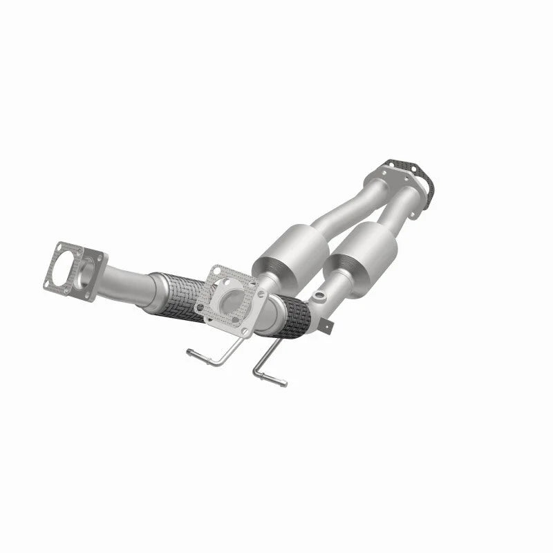MagnaFlow Conv DF 2010-2014 Volvo XC90 3.2 - Back View