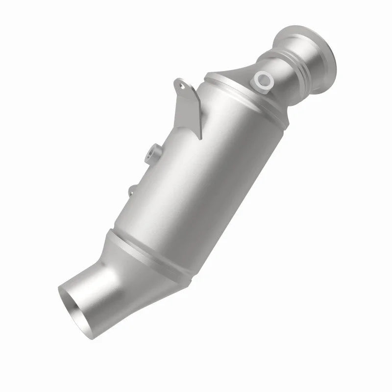 MagnaFlow Conv DF 2015 BMW 640i/740i Underbody - Additional View 8