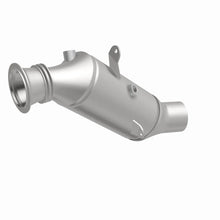 Load image into Gallery viewer, MagnaFlow Conv DF 2015 BMW 640i/740i Underbody - Additional View 13