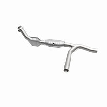 Load image into Gallery viewer, MagnaFlow Conv DF 2wd fits 2001-2004 Ford Expedition / F-150 / F-150 Heritage 4.6L - Additional View 16